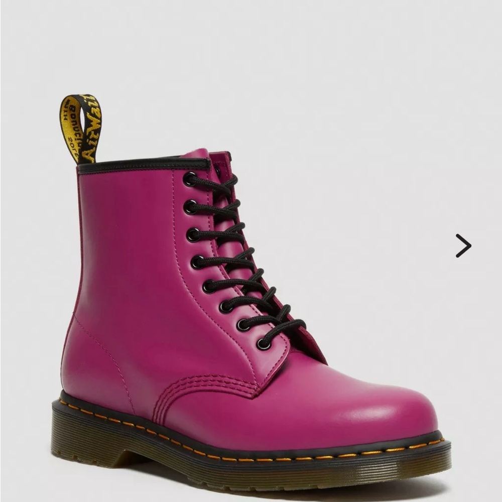 DR MARTENS 1460 SMOOTH LEATHER LACE UP BOOTS PINK SIZE 6